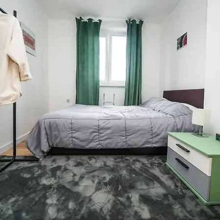 Bright And Colorful 1bdr In The Center Apartament *