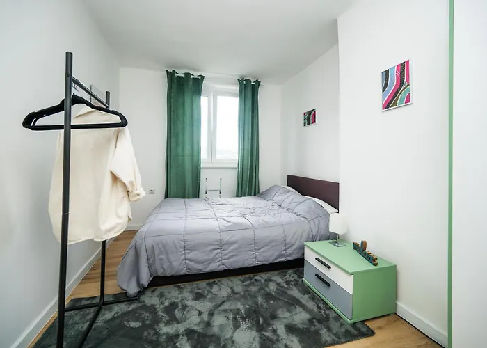 Apartament Bright And Colorful 1bdr In The Center *